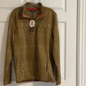 Avalanche 1/4 snap pullover. NWT!! Size Medium. Zone F